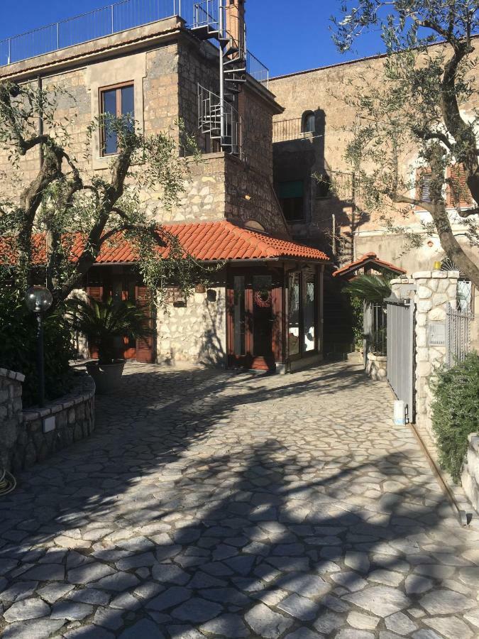 B&B La Quiete Massa Lubrense Bagian luar foto