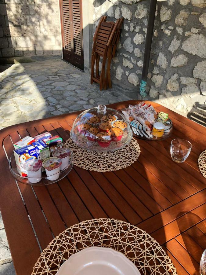 B&B La Quiete Massa Lubrense Bagian luar foto